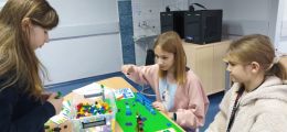 Obraz bitwy o Plac Broni - wizualizacja za pomocą klocków Lego, 