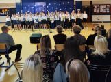 Koncert Chóru "Przemiana" przed wigilią dla zaproszonych gości oraz pracowników pedagogicznych i niepedagogicznych naszej szkoły., 