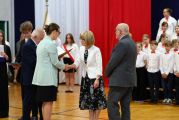 Fotorelacja z uroczystości Jubileuszu 40-lecia Szkoły Podstawowej nr 8 im. 1WDP w Legionowie, 