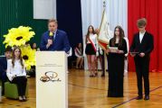 Fotorelacja z uroczystości Jubileuszu 40-lecia Szkoły Podstawowej nr 8 im. 1WDP w Legionowie, 